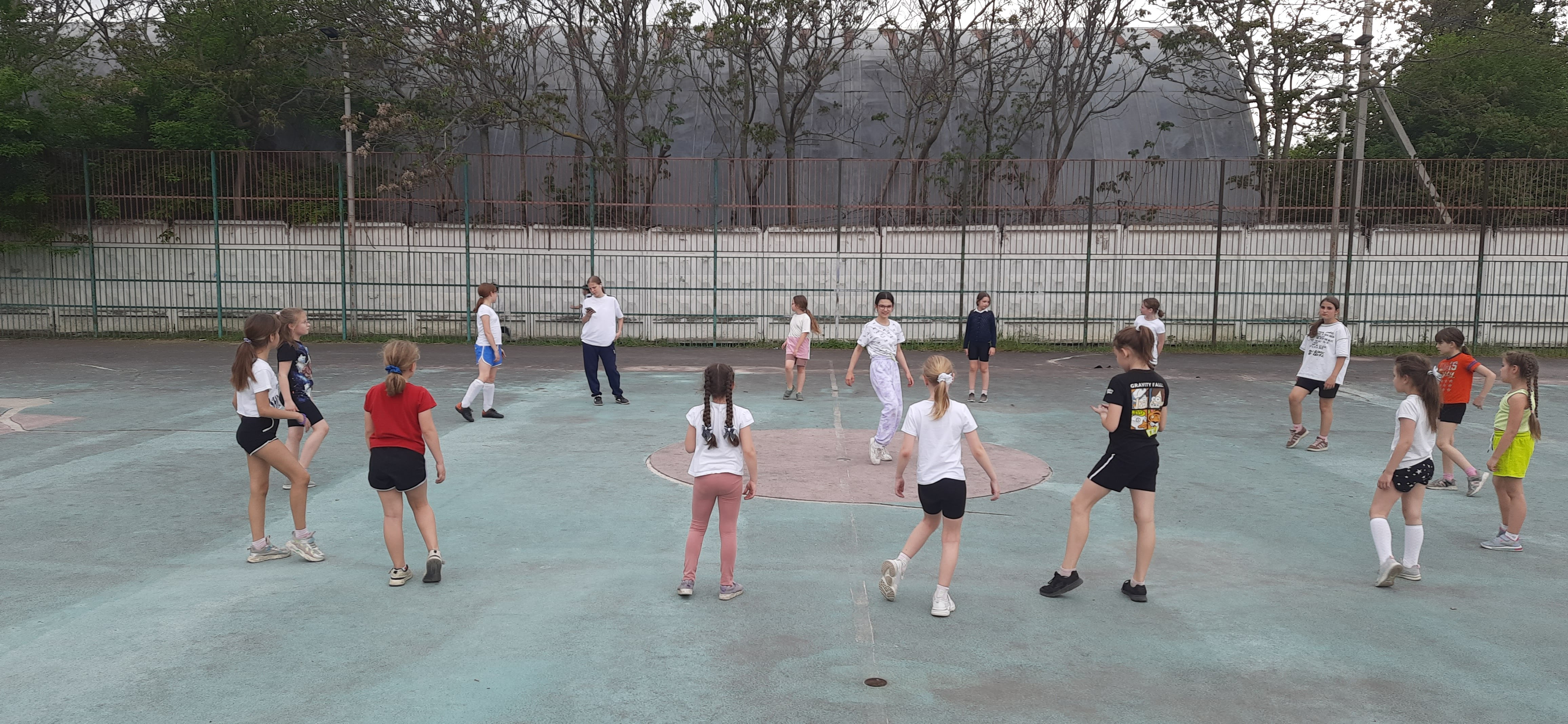 Спортивная площадка